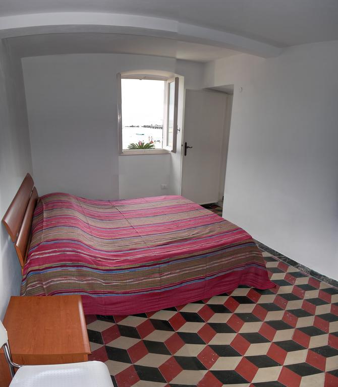 Villa Casa Flora à San Terenzo Chambre photo