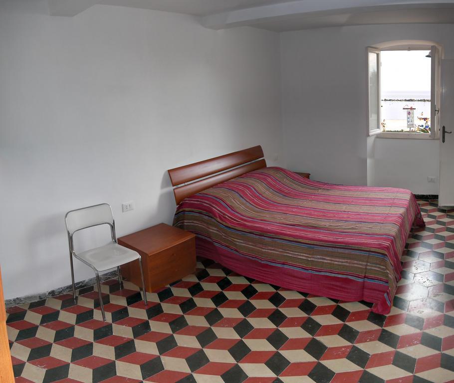 Villa Casa Flora à San Terenzo Chambre photo